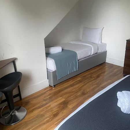 لندن Sw16 Norbury Guesthouse المظهر الخارجي الصورة